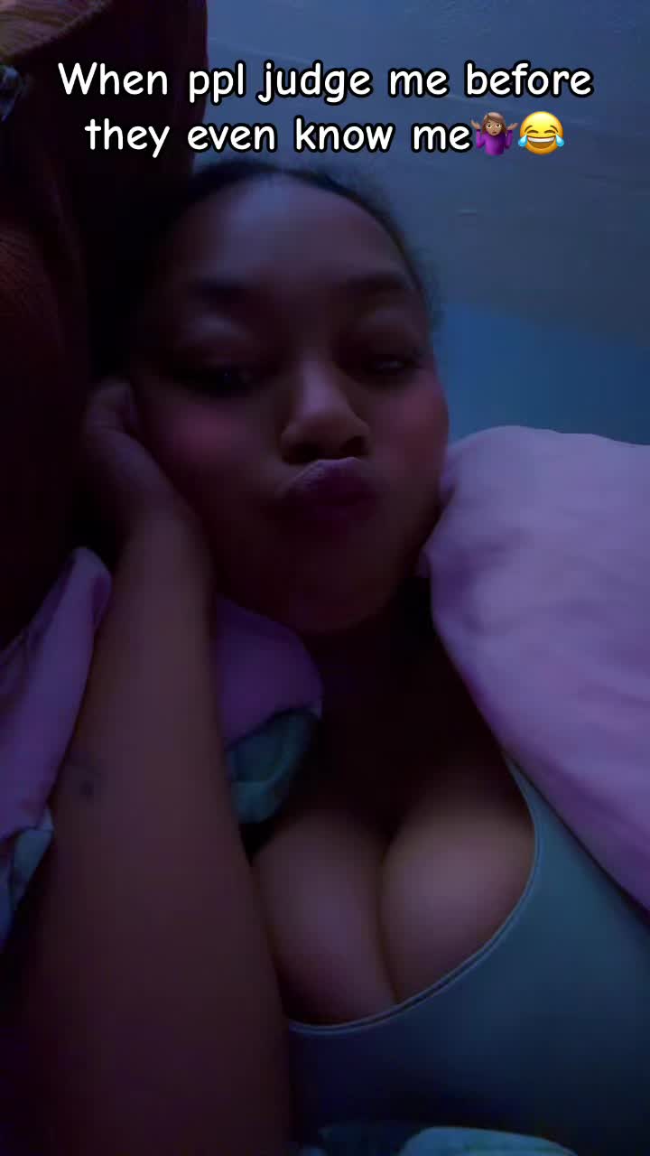@BreaBreezy26