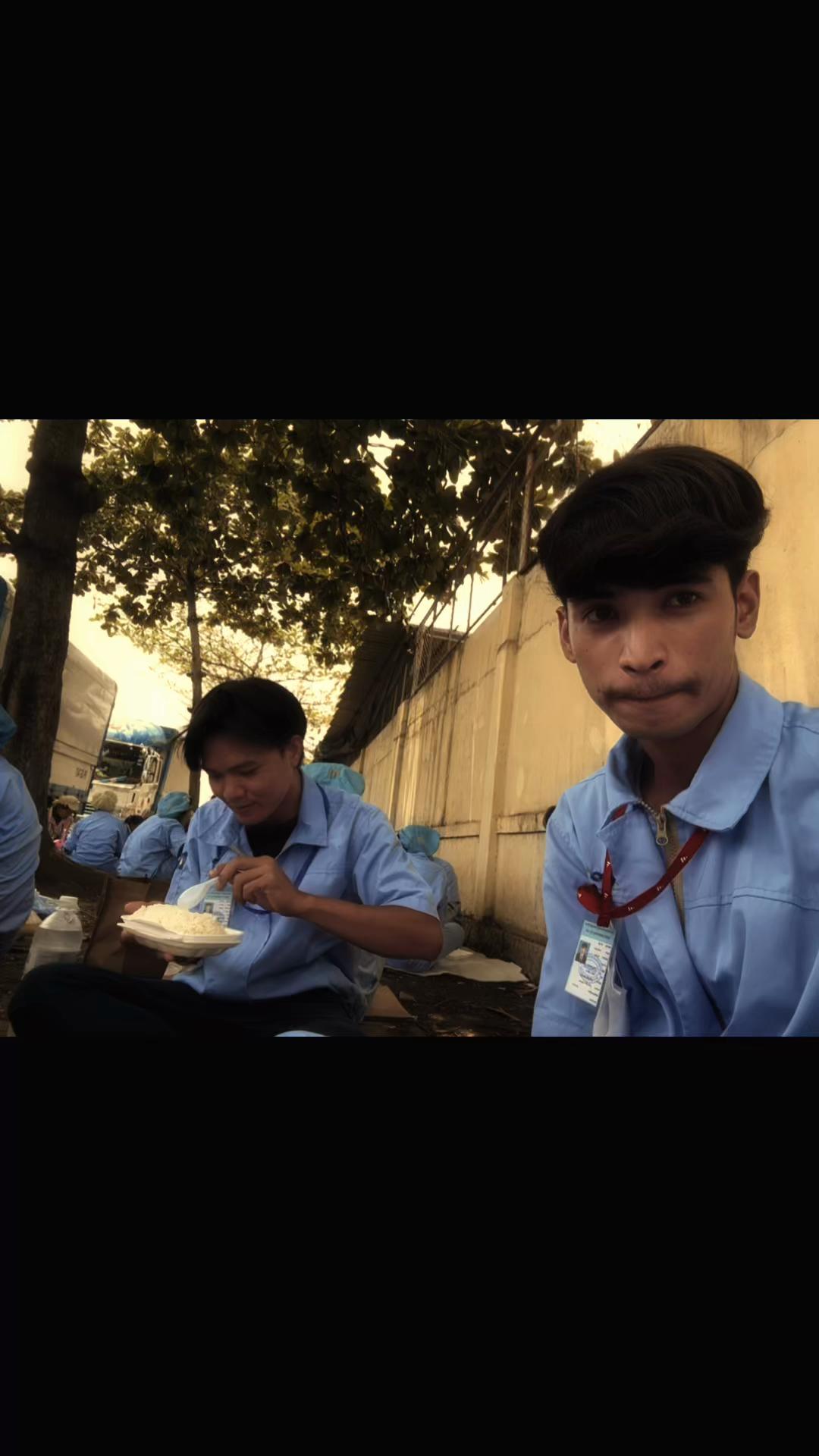 @Mut-못-មុត🤍