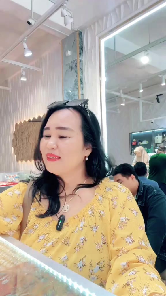 @linaamoy
