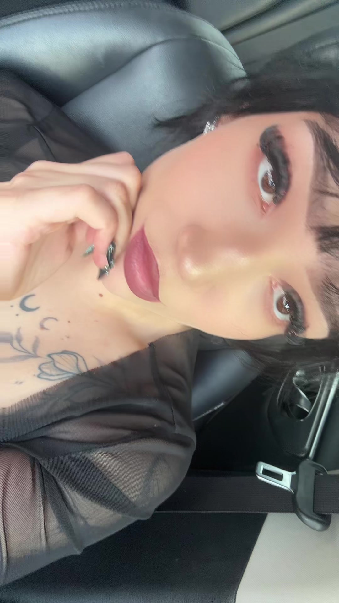 @Skylie🖤