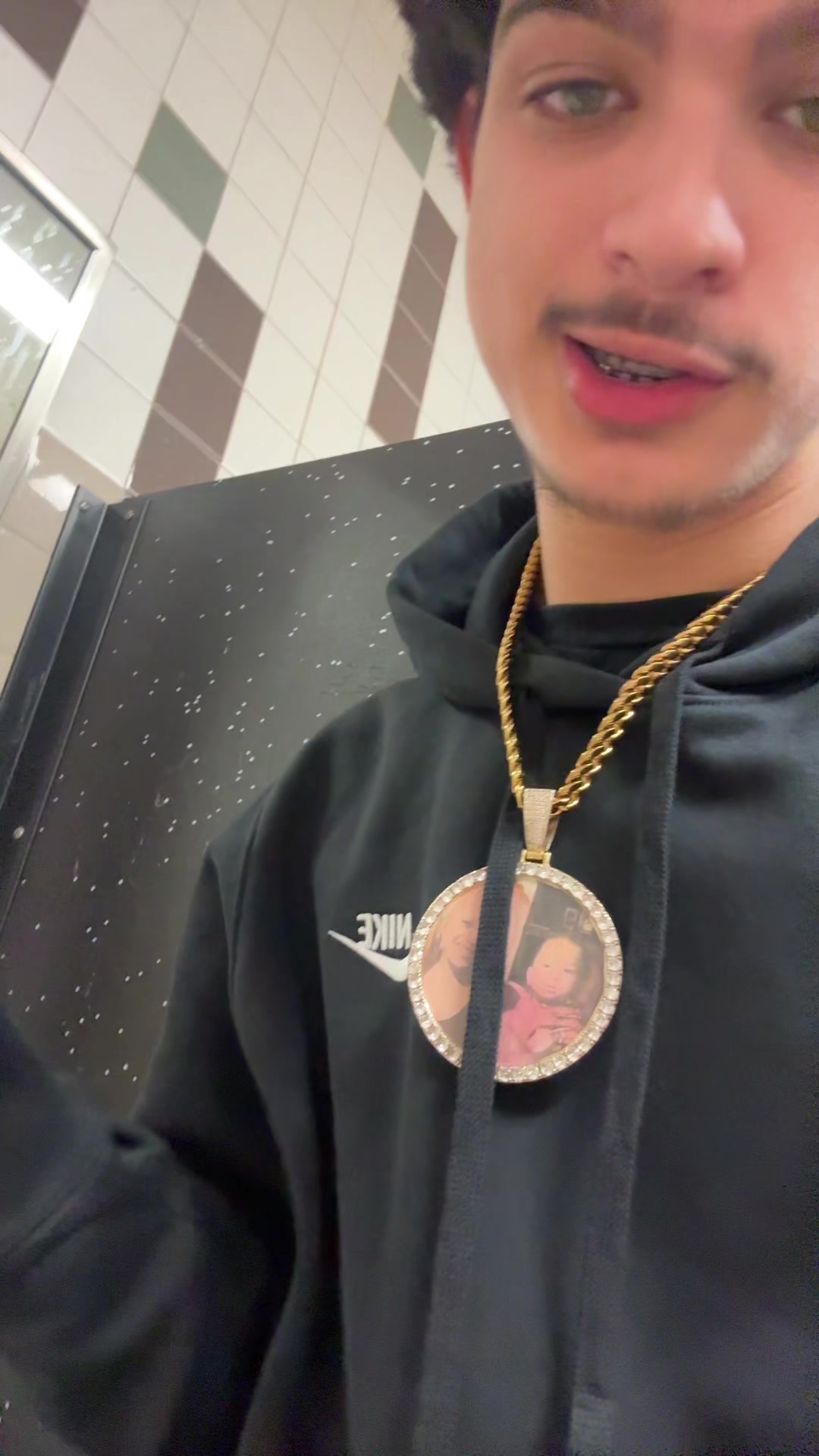 @Goldmoufkhixko🌴6️⃣