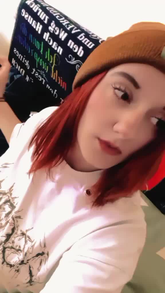 @Fuck_Girl_🖕🏻_27