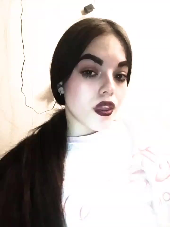 @СладкийПэрсик🍑