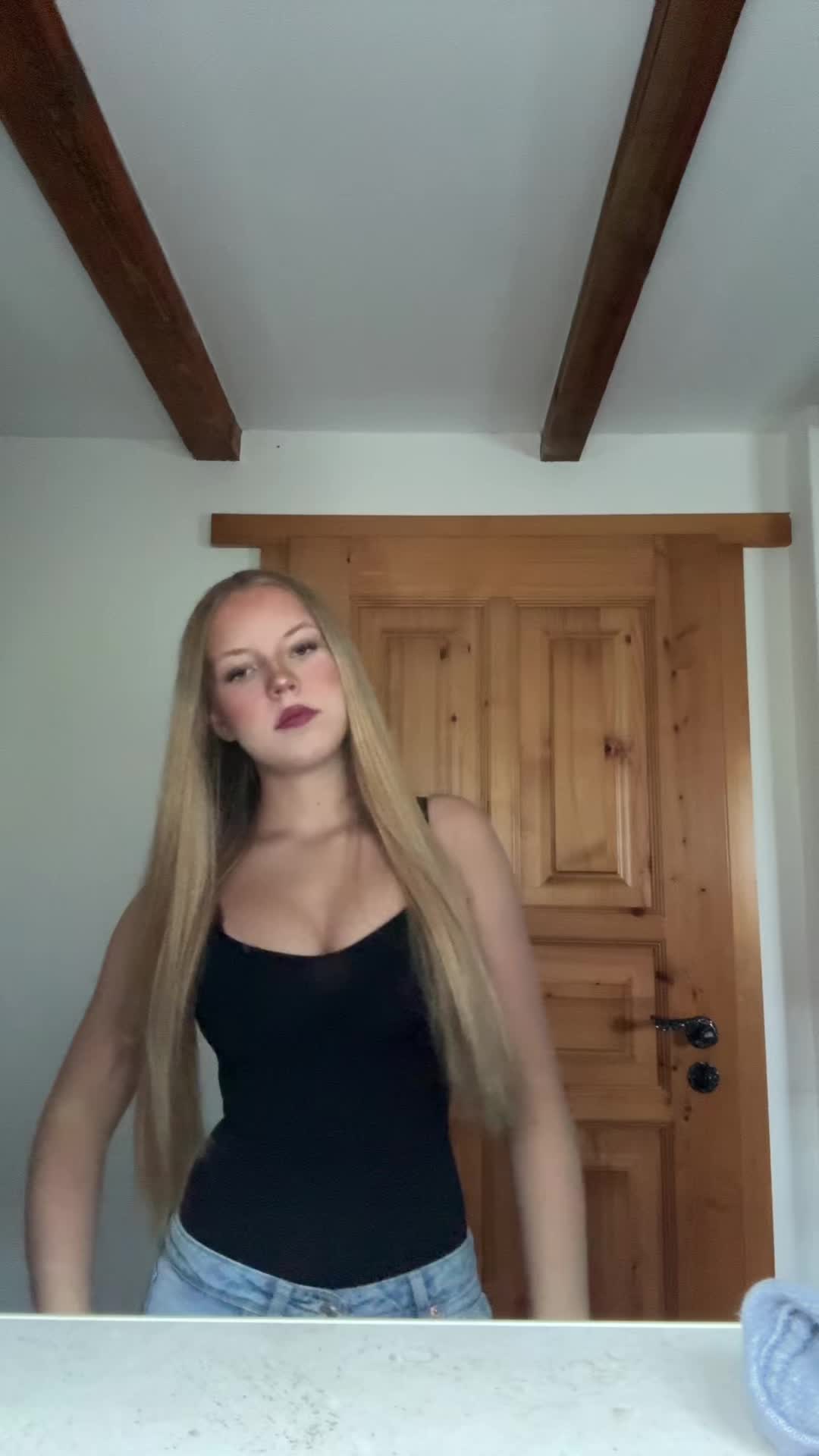 @Luise