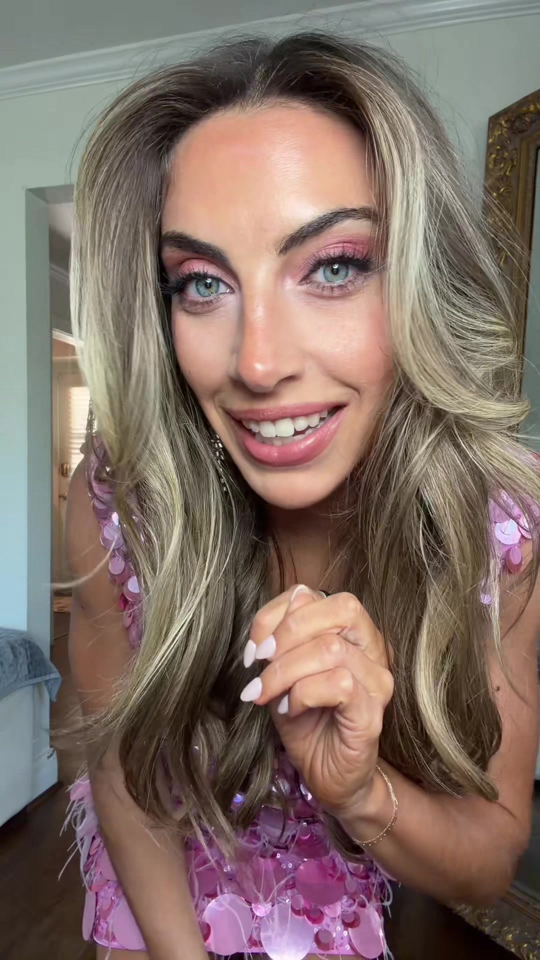 @Nikki Taylor |