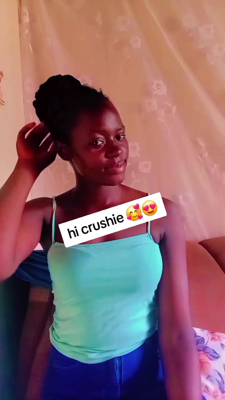 @Vee๐๐