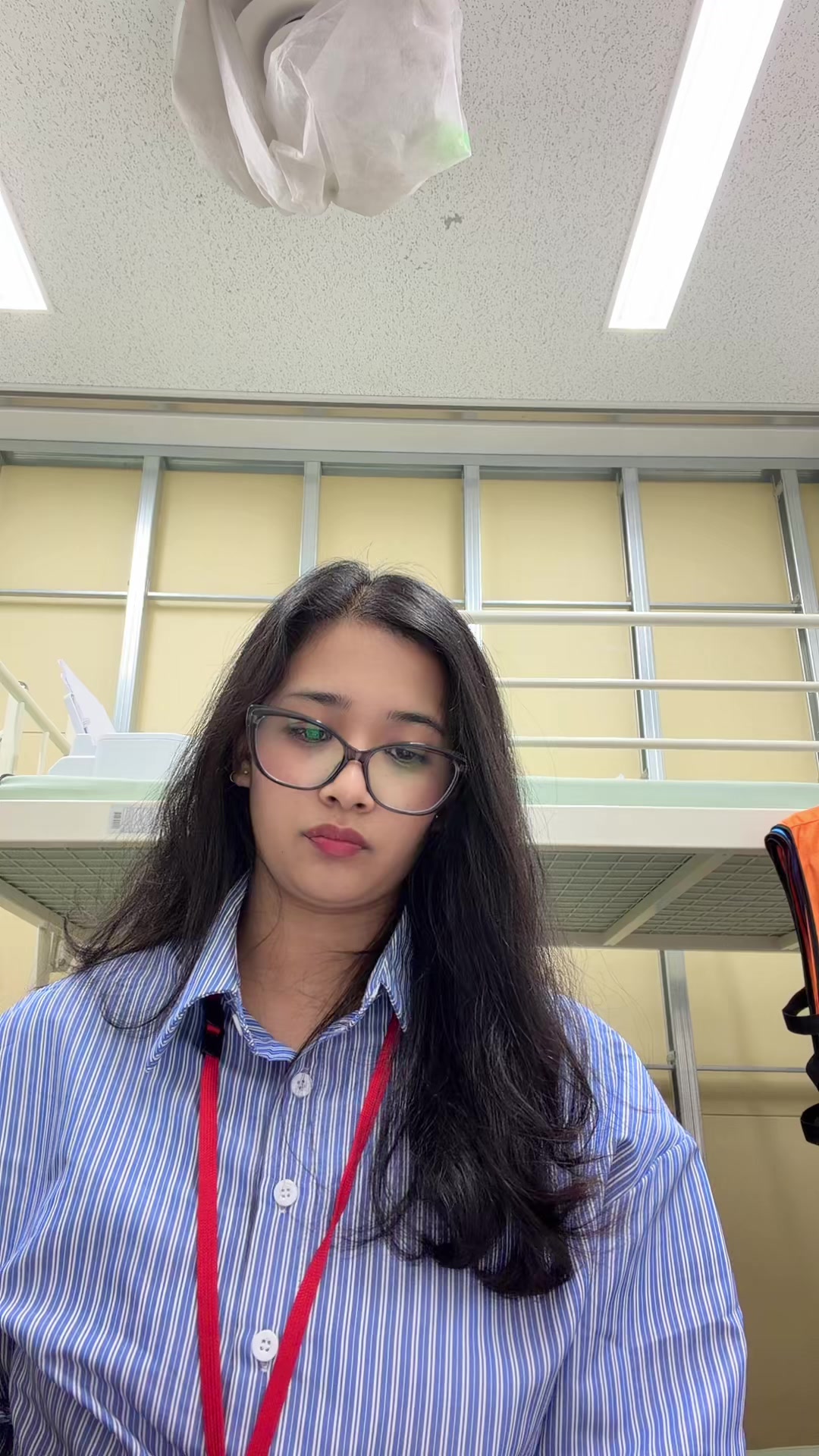 @Thea👑