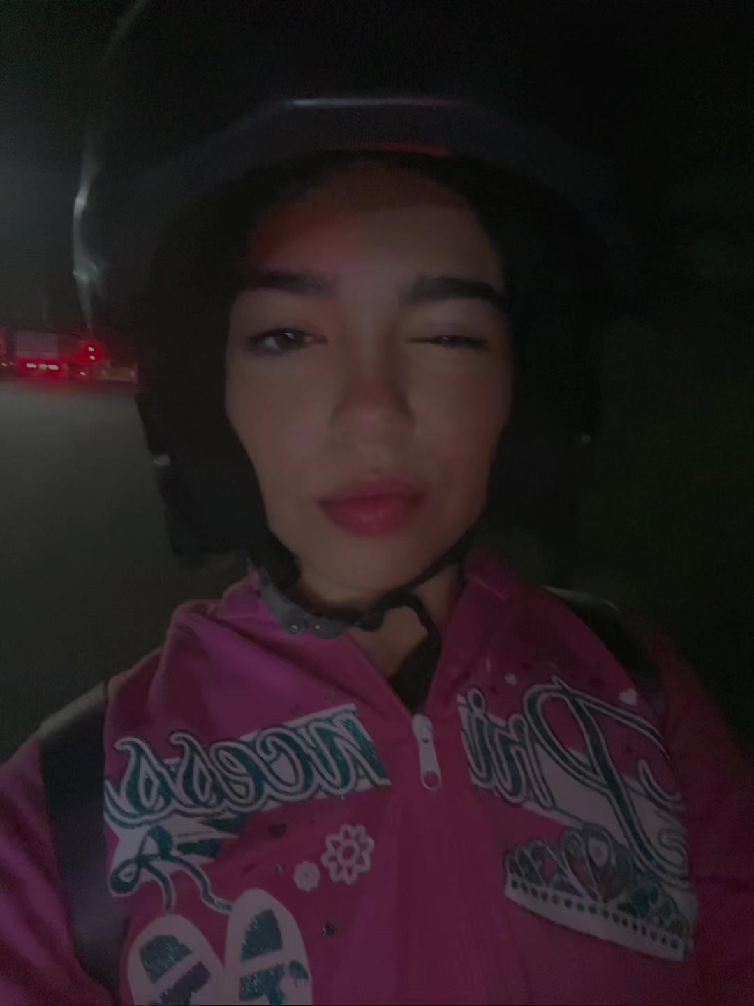@-Fernanda-,0