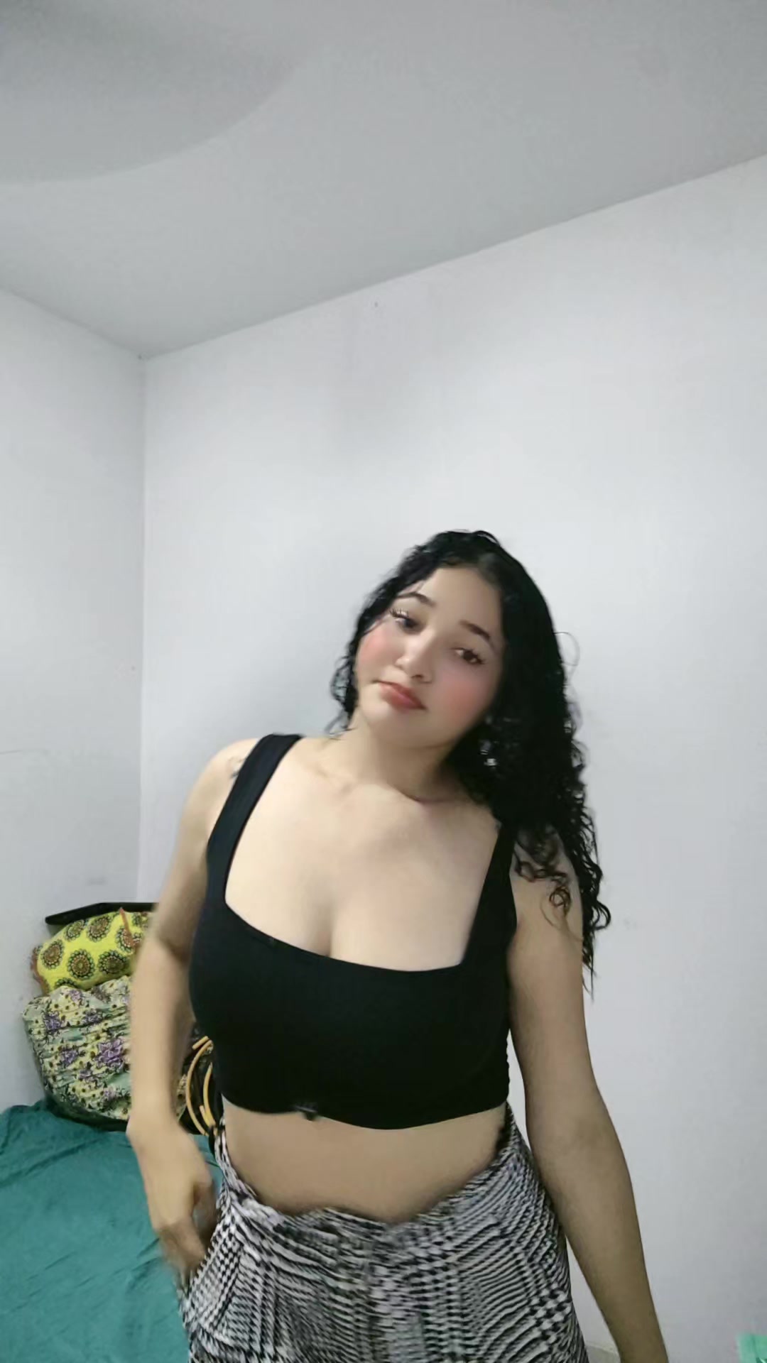 @Vale 🦋