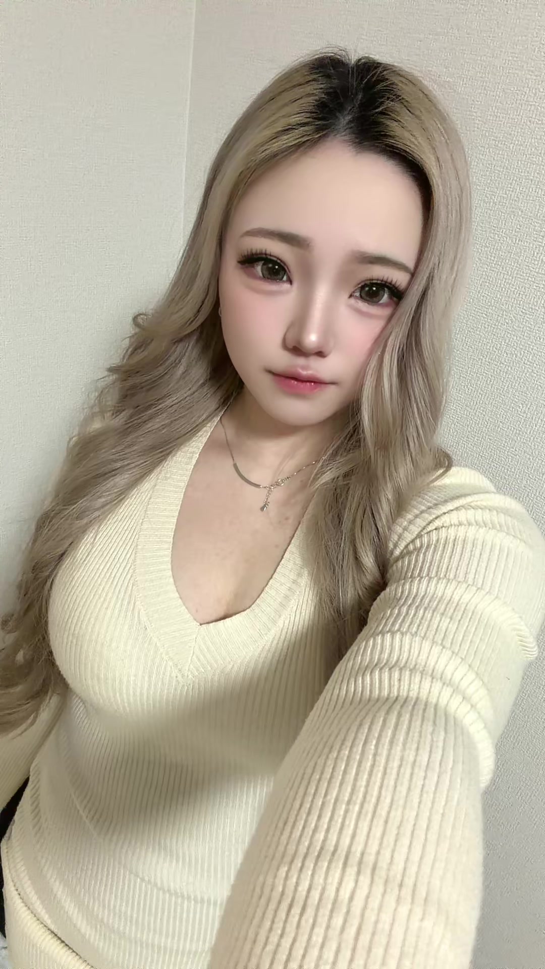 @。