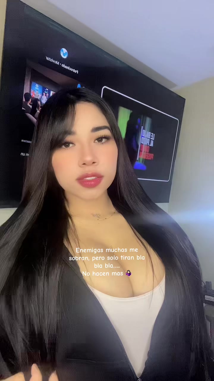 @Paola Brochero 🫥