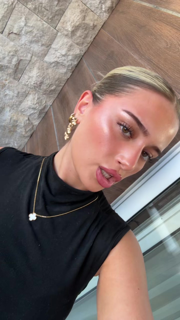 @lejla