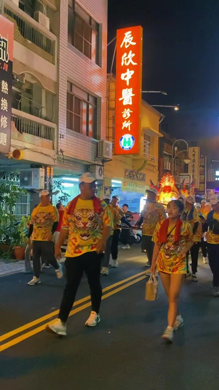 @ER哥走廟會