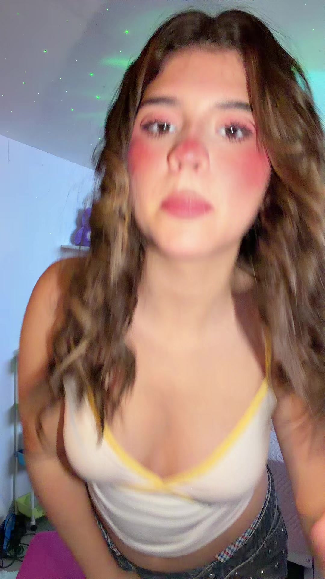 @hi.szrena