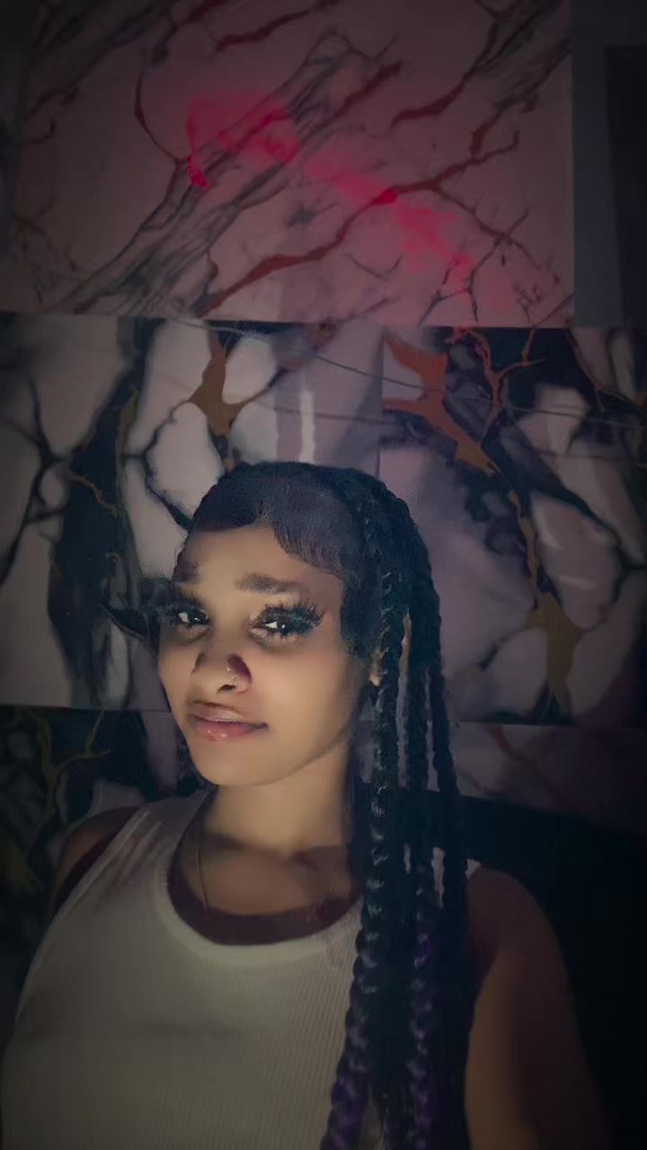 @Pretty_R🕷️
