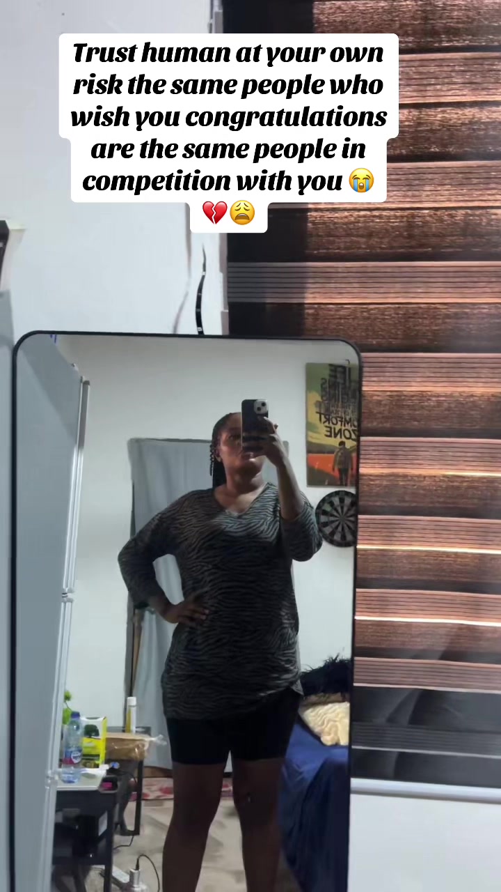 @🧚♂️Itz Jenny🍓🍒