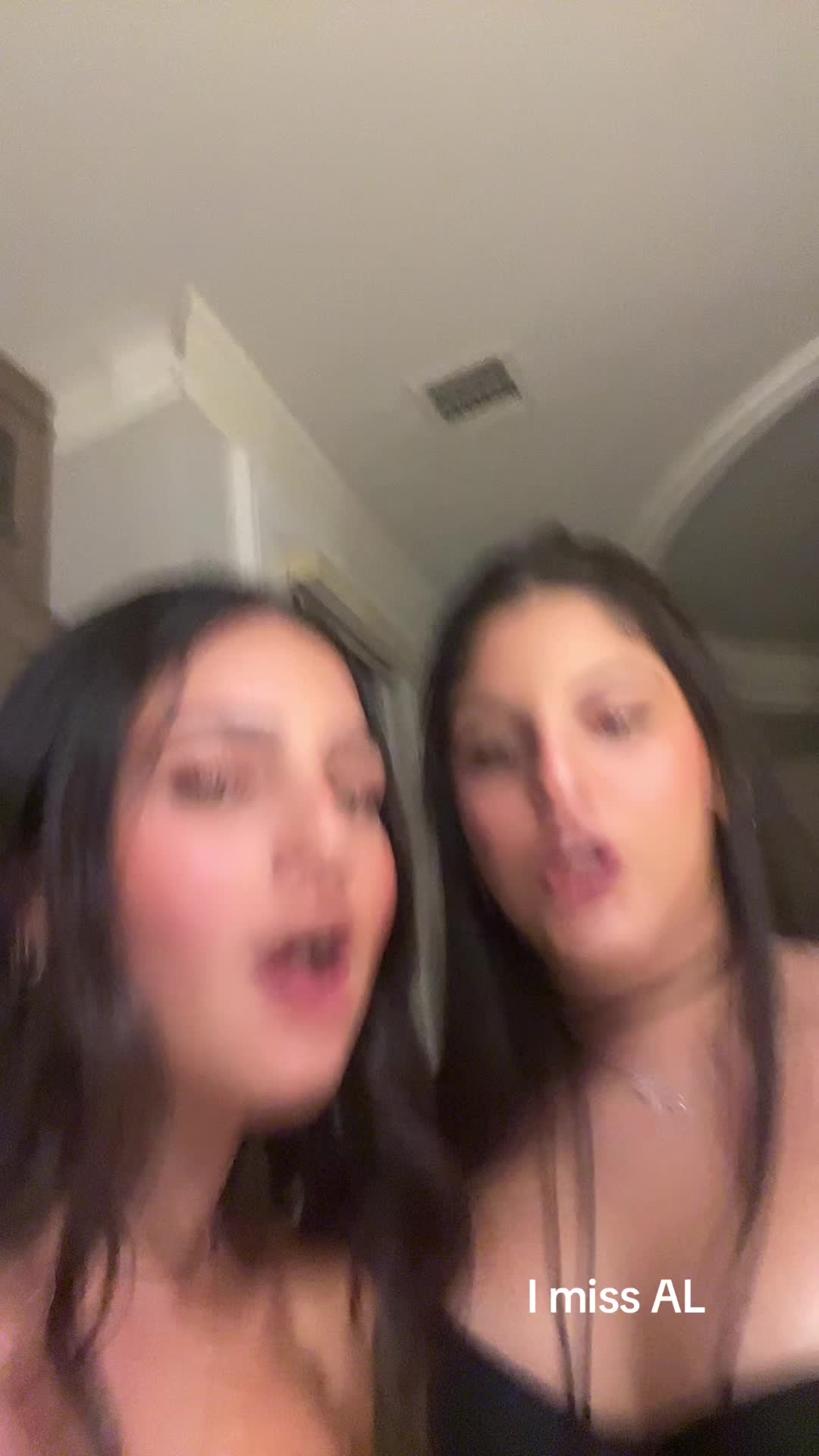 @gabbyqueenn