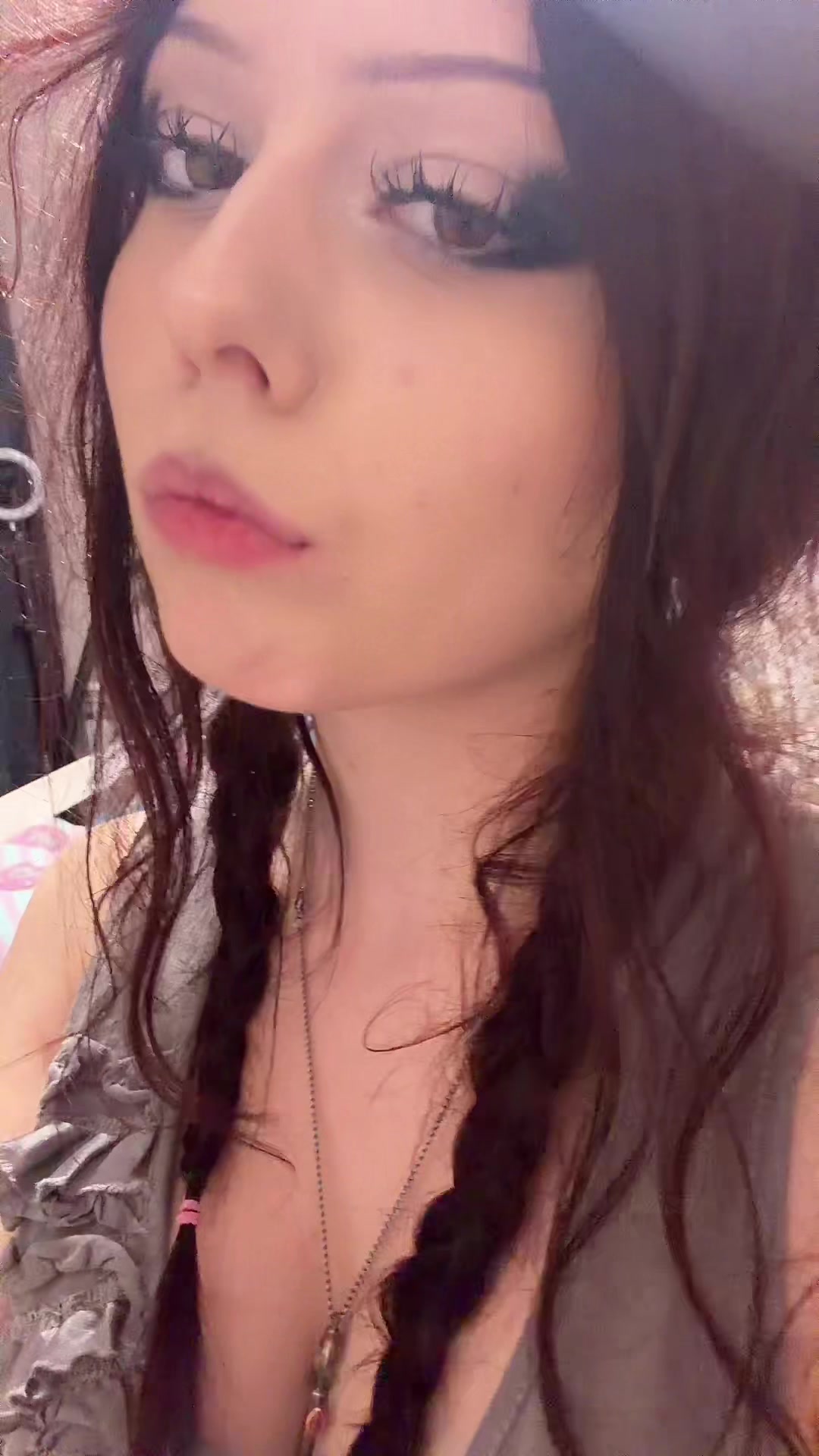 @millbënsèjlaali//ひ