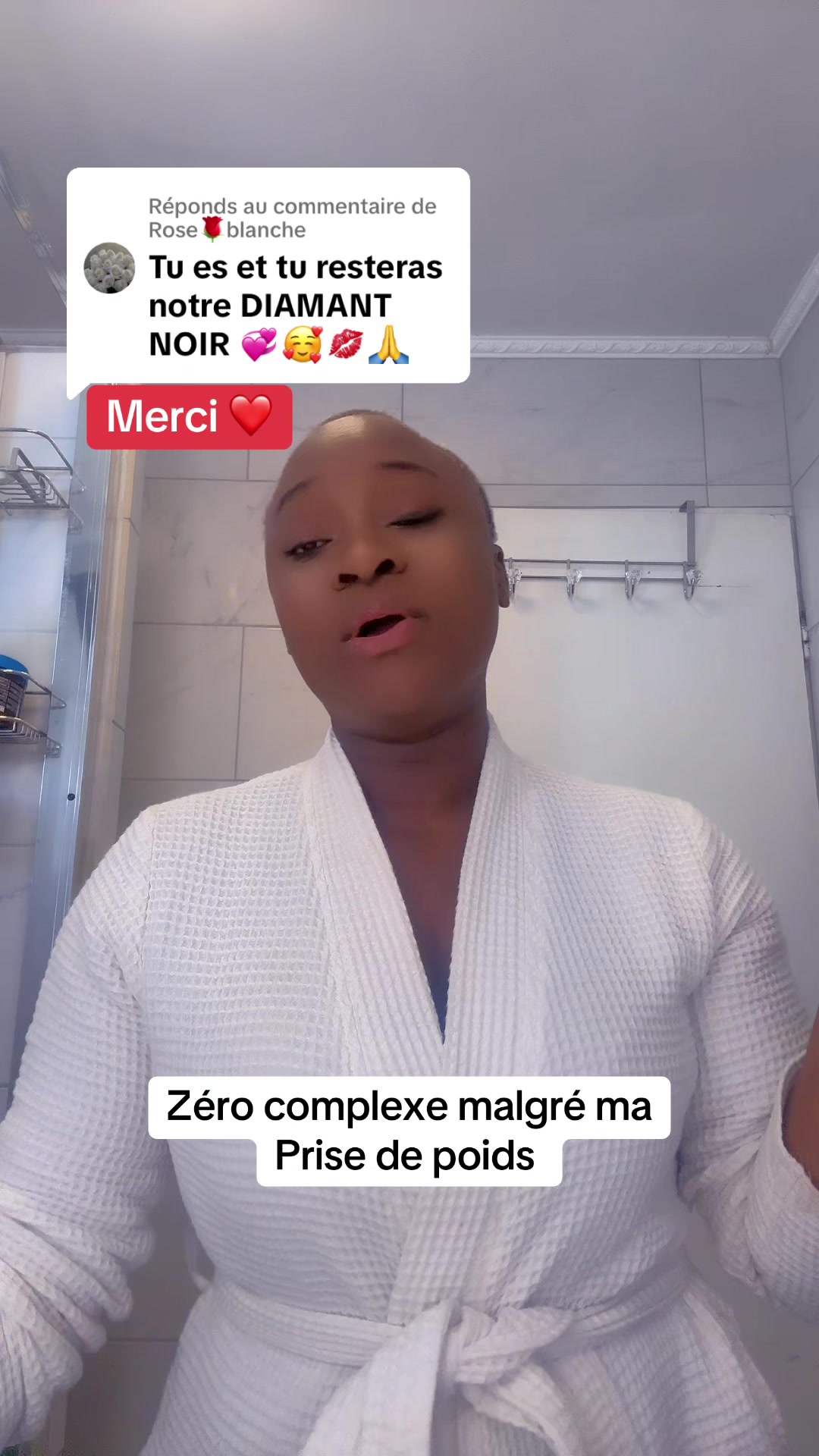 @NATUROPATHE ZO&Eacute;