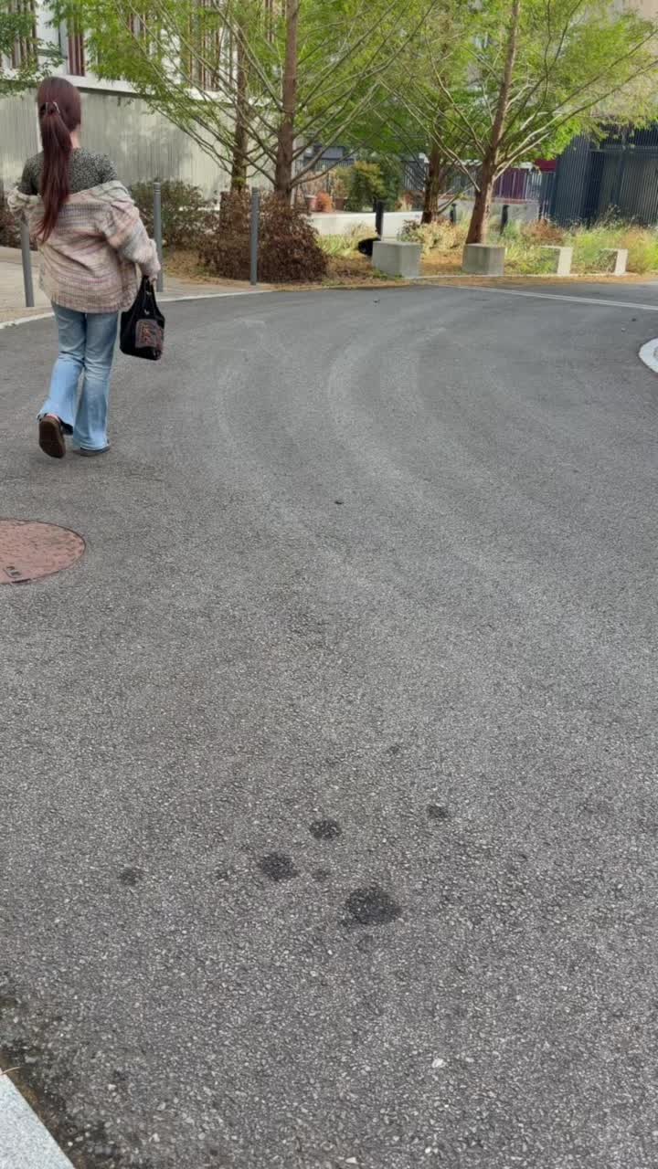 @Dress 44