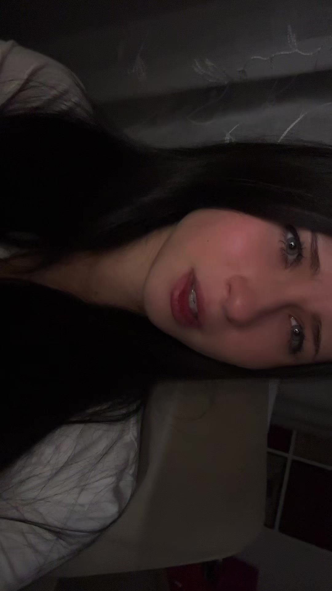@аник