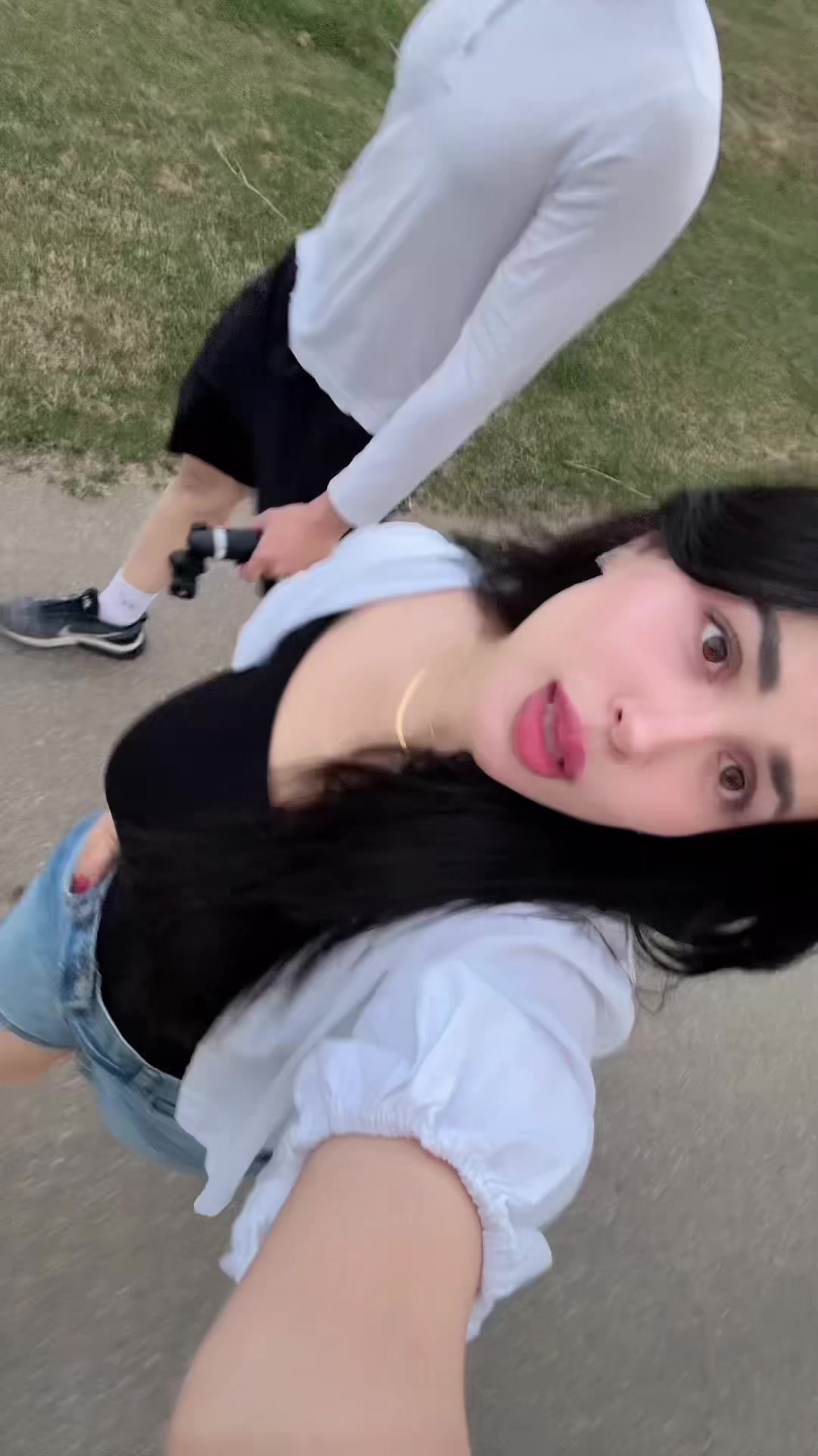 @Ameni Mesrati