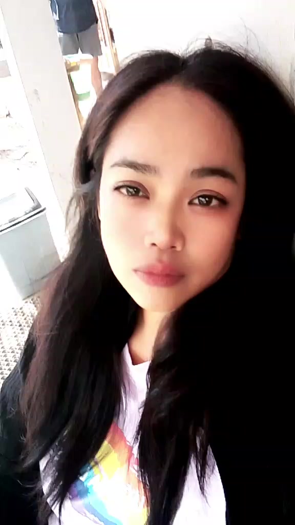 @Yuni adam😘