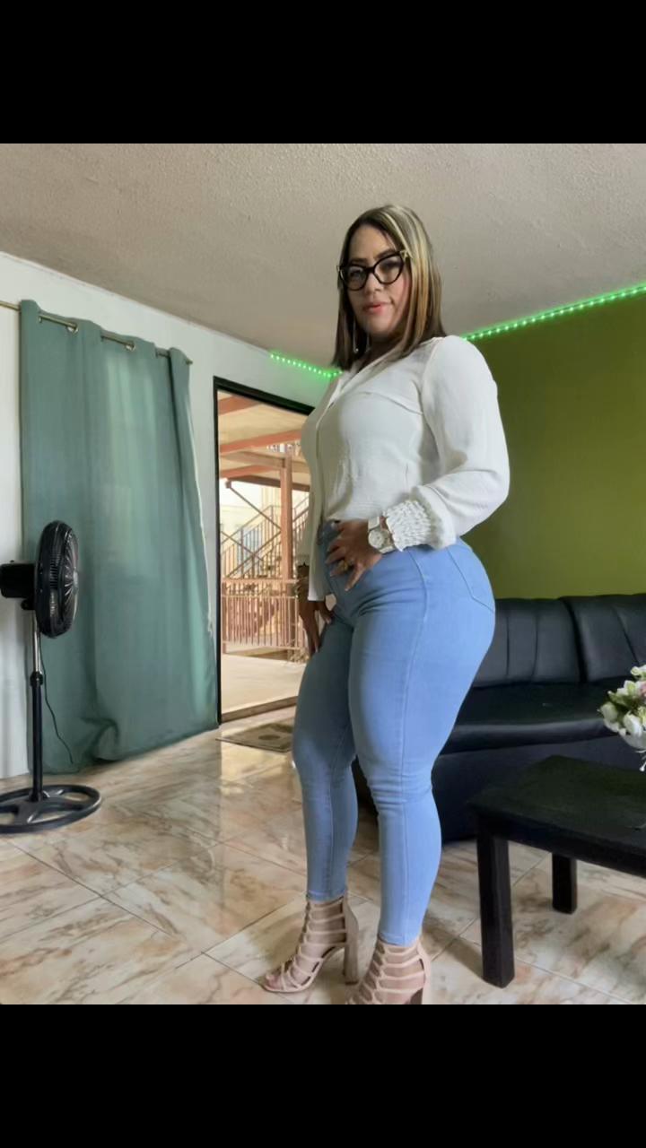@andreina Rodr&iacute;guez🤍🖤
