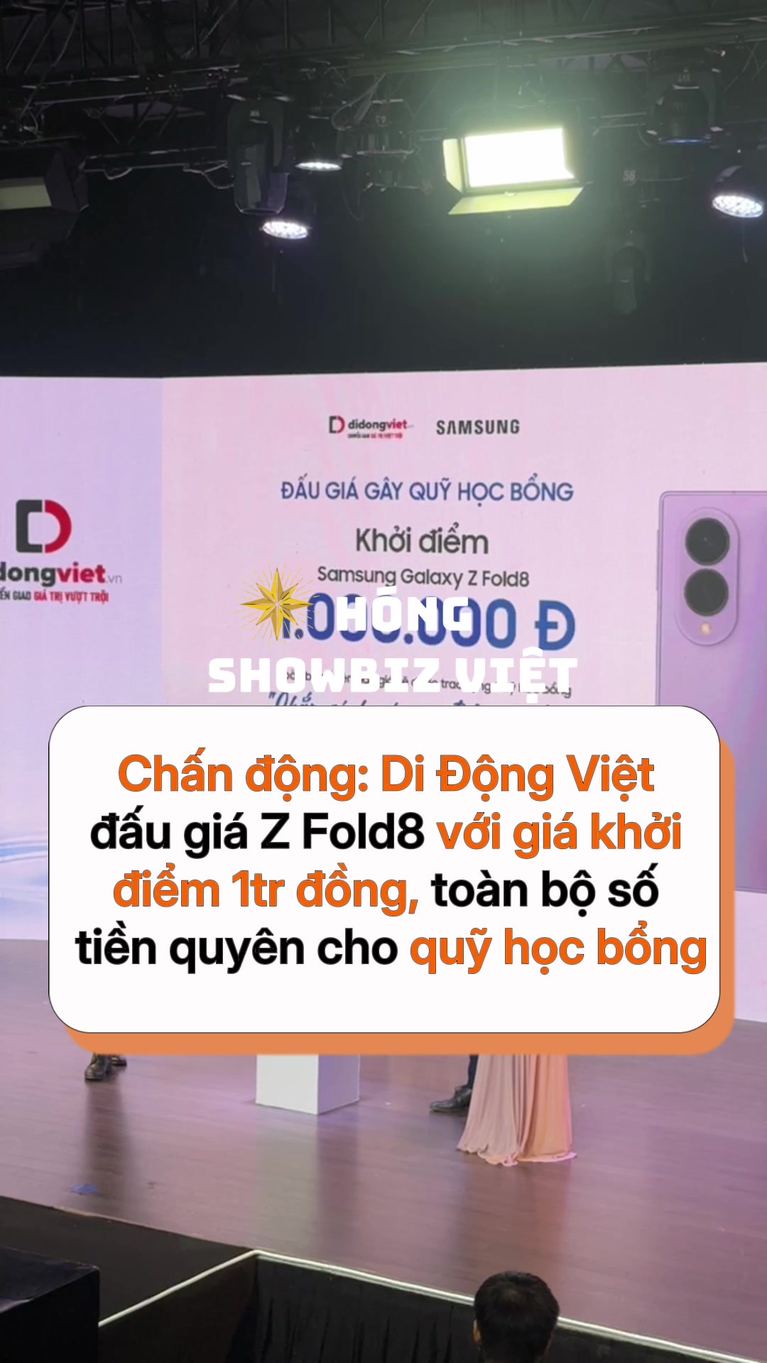 @Hóng Showbiz Việt