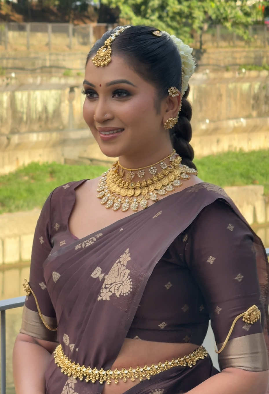 @Aishu Ash Beauty