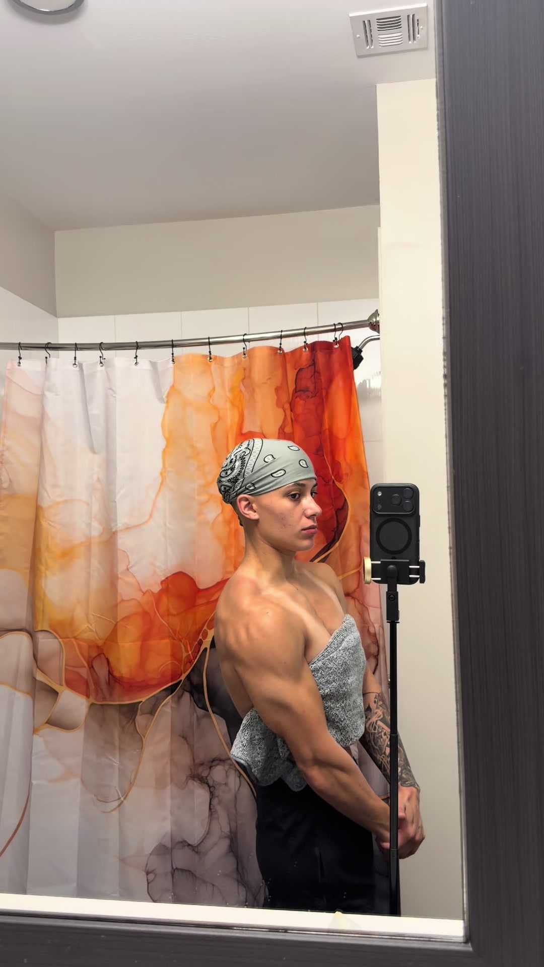 @lynleylifts