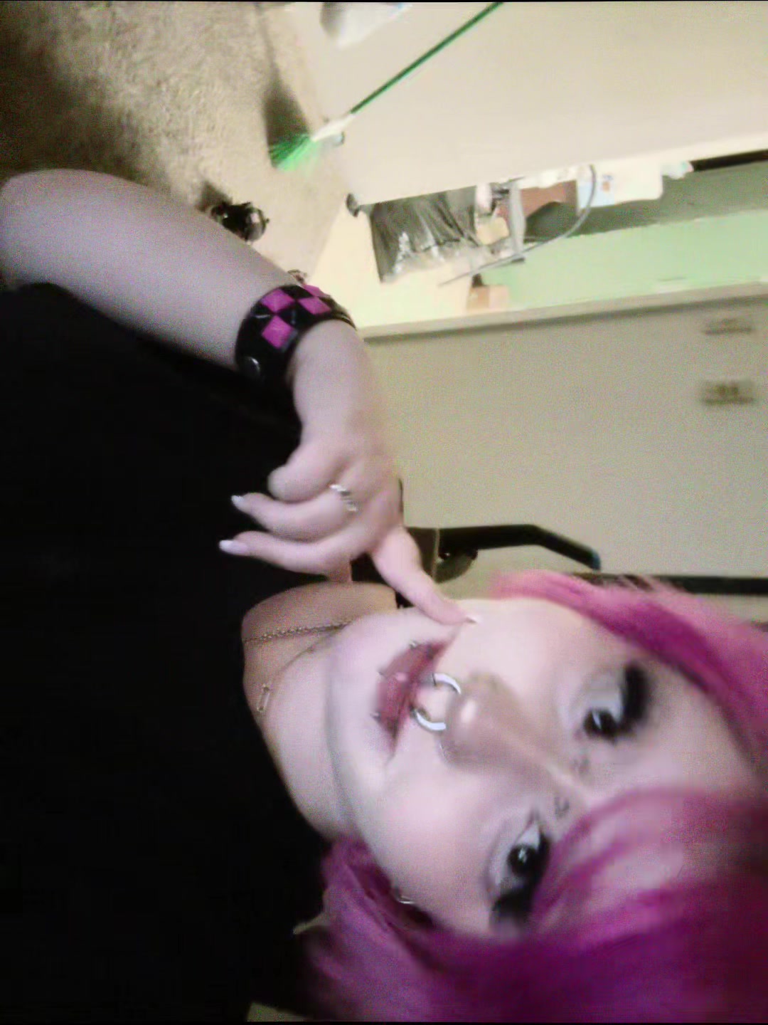 @Unicornglitterfart >o<