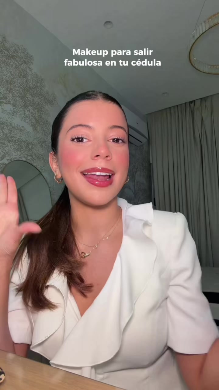 @LESLIE MARTÍNEZ