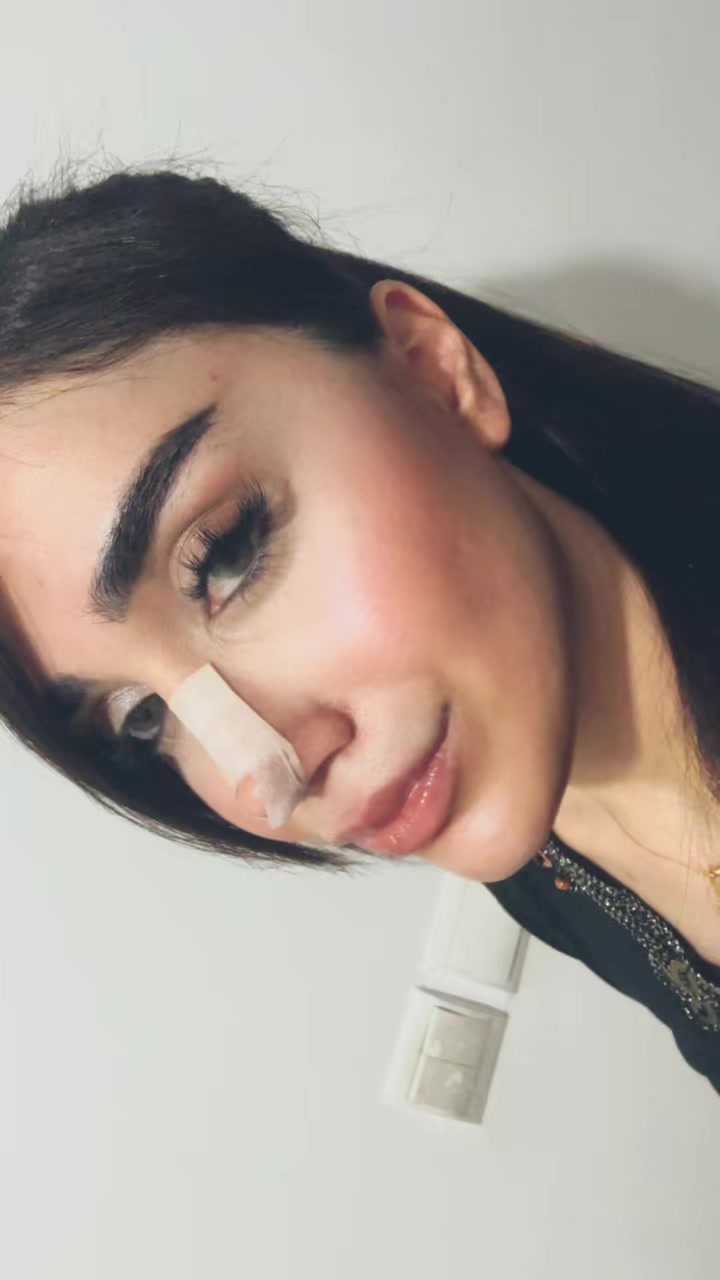 @Melika🐆