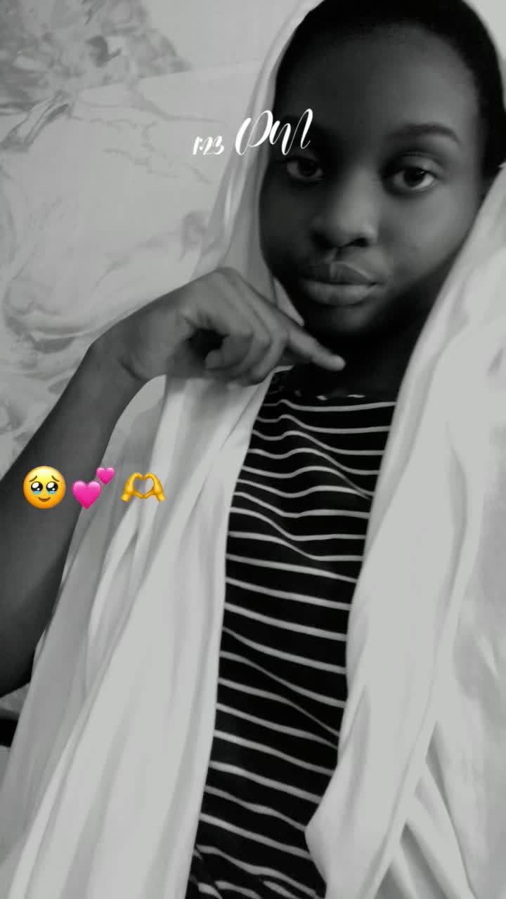 @🦋Innocent 😇 Rina 💕🦋