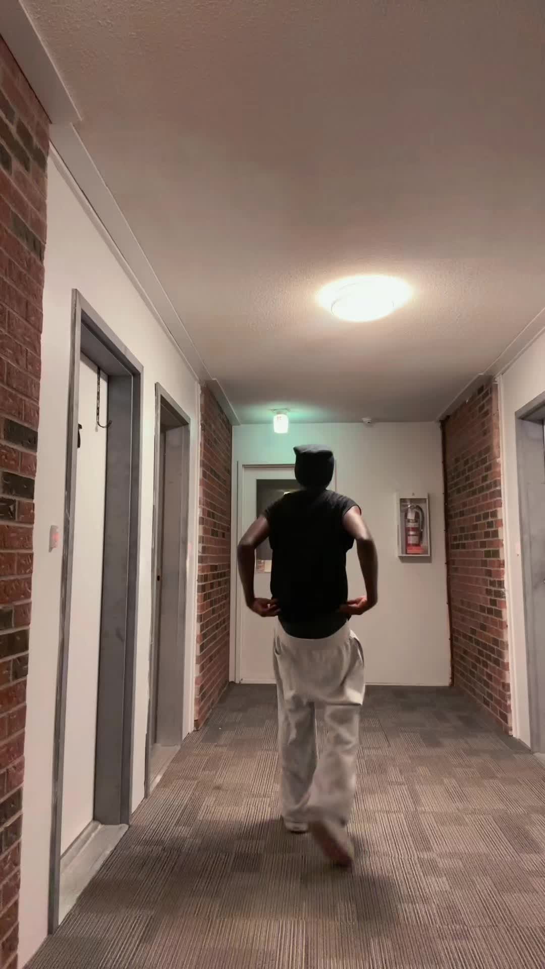 @𝐵𝑂𝐿𝐼𝑁𝐴 𝐵𝑅𝑣𝑁𝐷𝑂𝑁&trade;⚜️