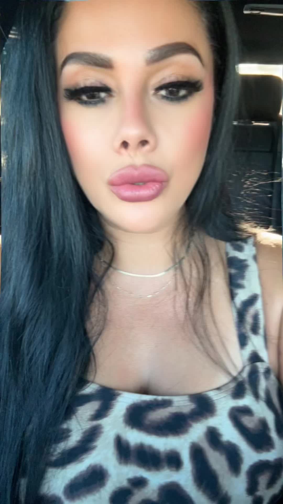@sandysprinkles77