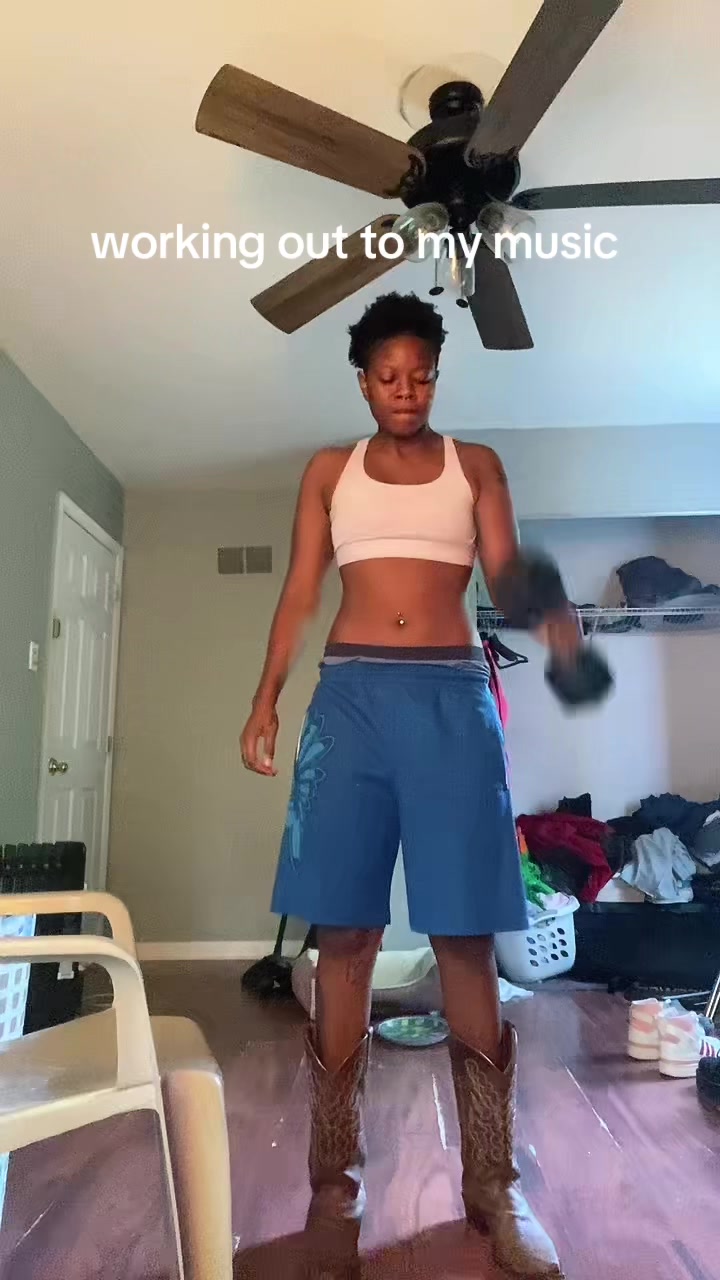 @NIYANGELO
