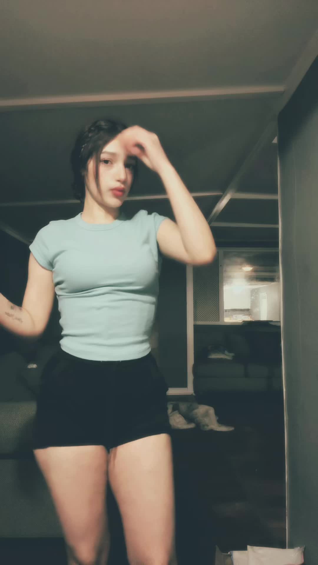 @𝒜𝓁ℯℯ🐆