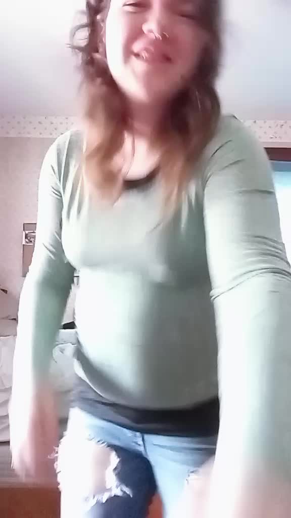 @chy_hates_ppl😜🖕🏻