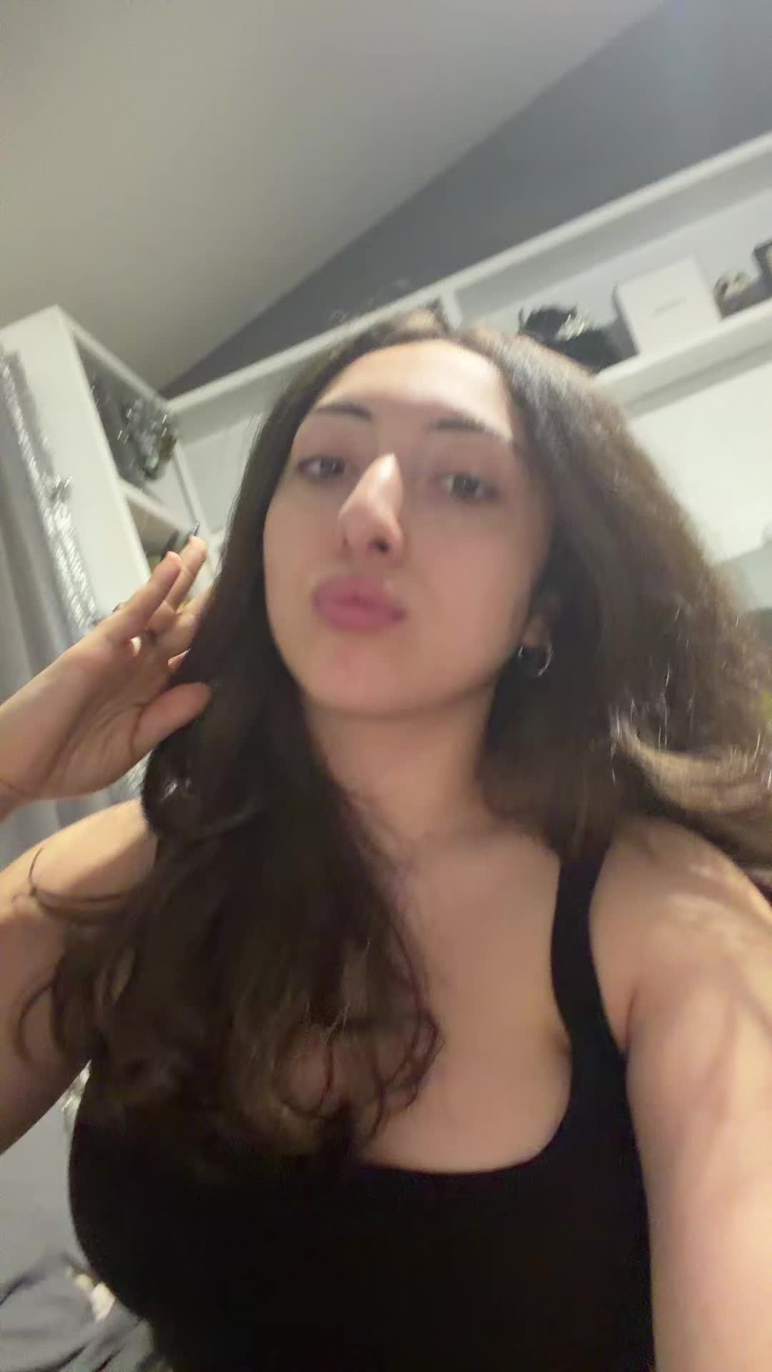 @🪩