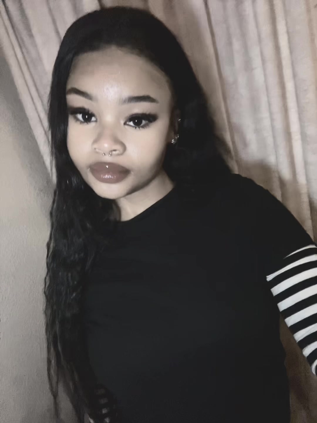 @𝕽