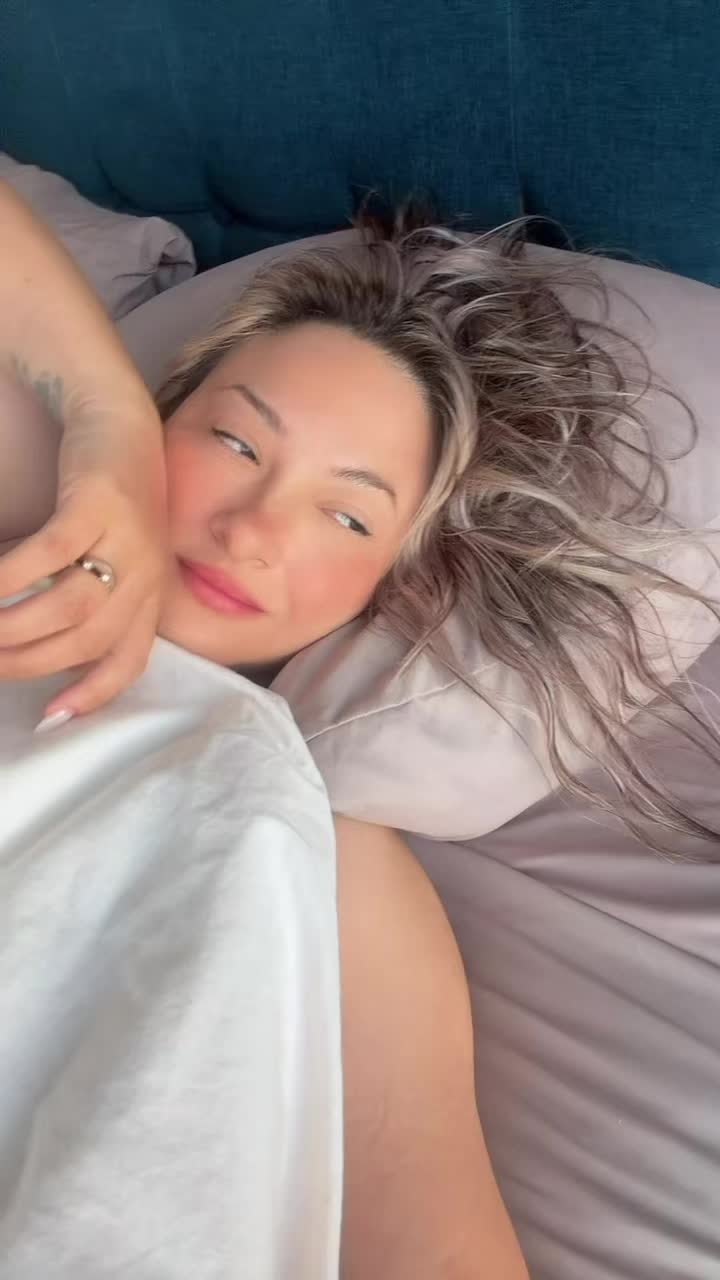 @Solo llámame BZ ✨💋
