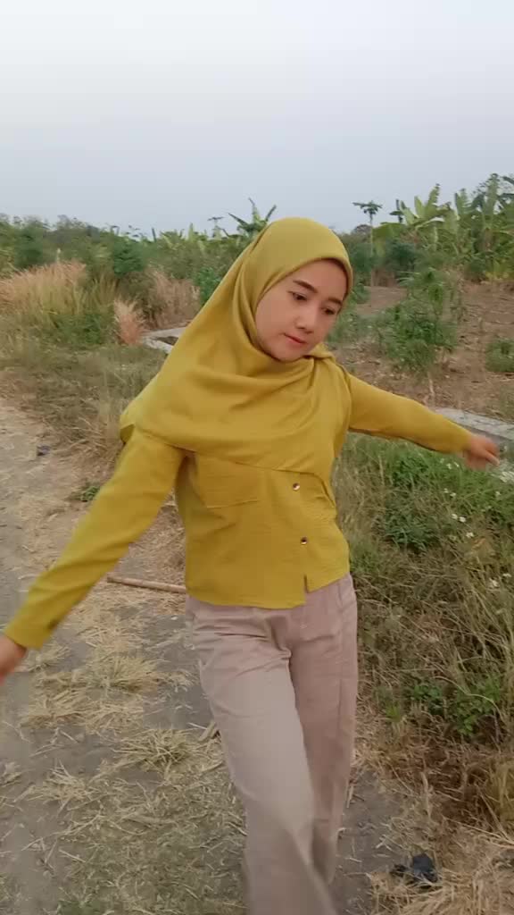 @Mujie_Sharma ๐ฎ๐ฉ