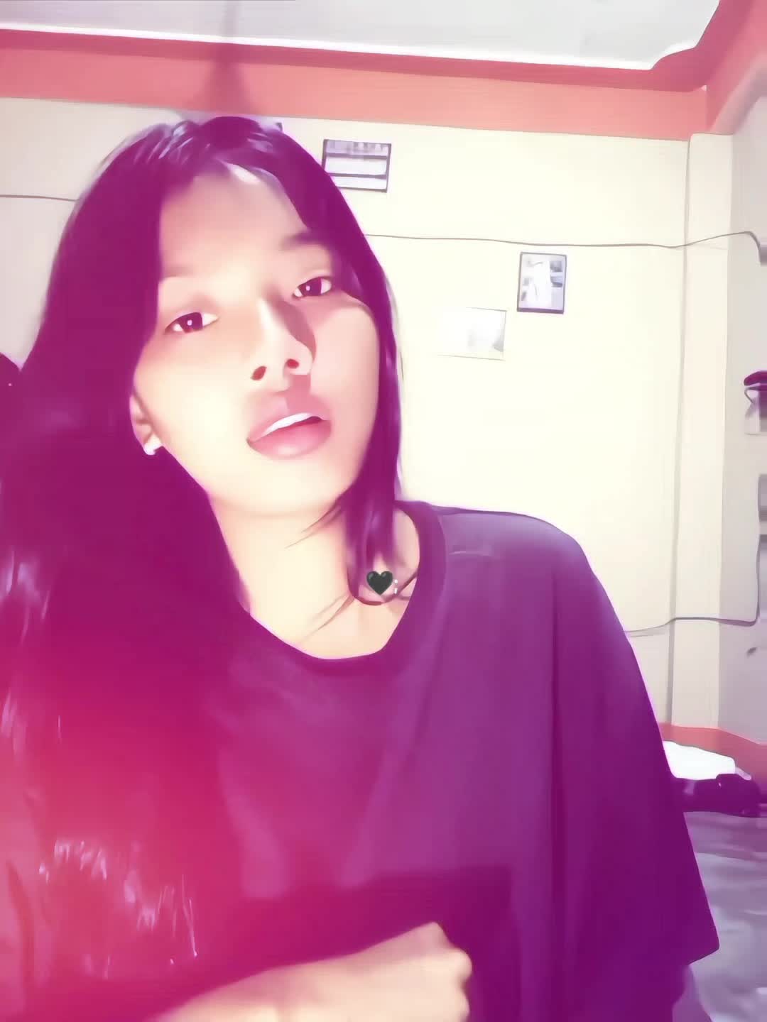 @ᥫ᭡.