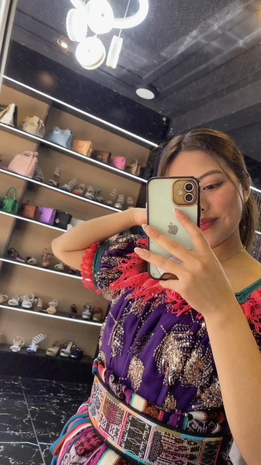 @LIZETH