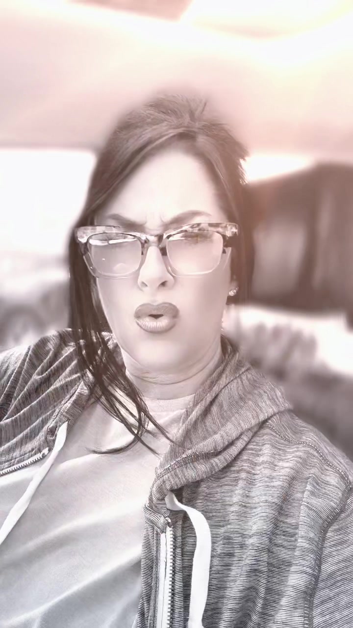 @SoulfulNict🦋💋❌🏹
