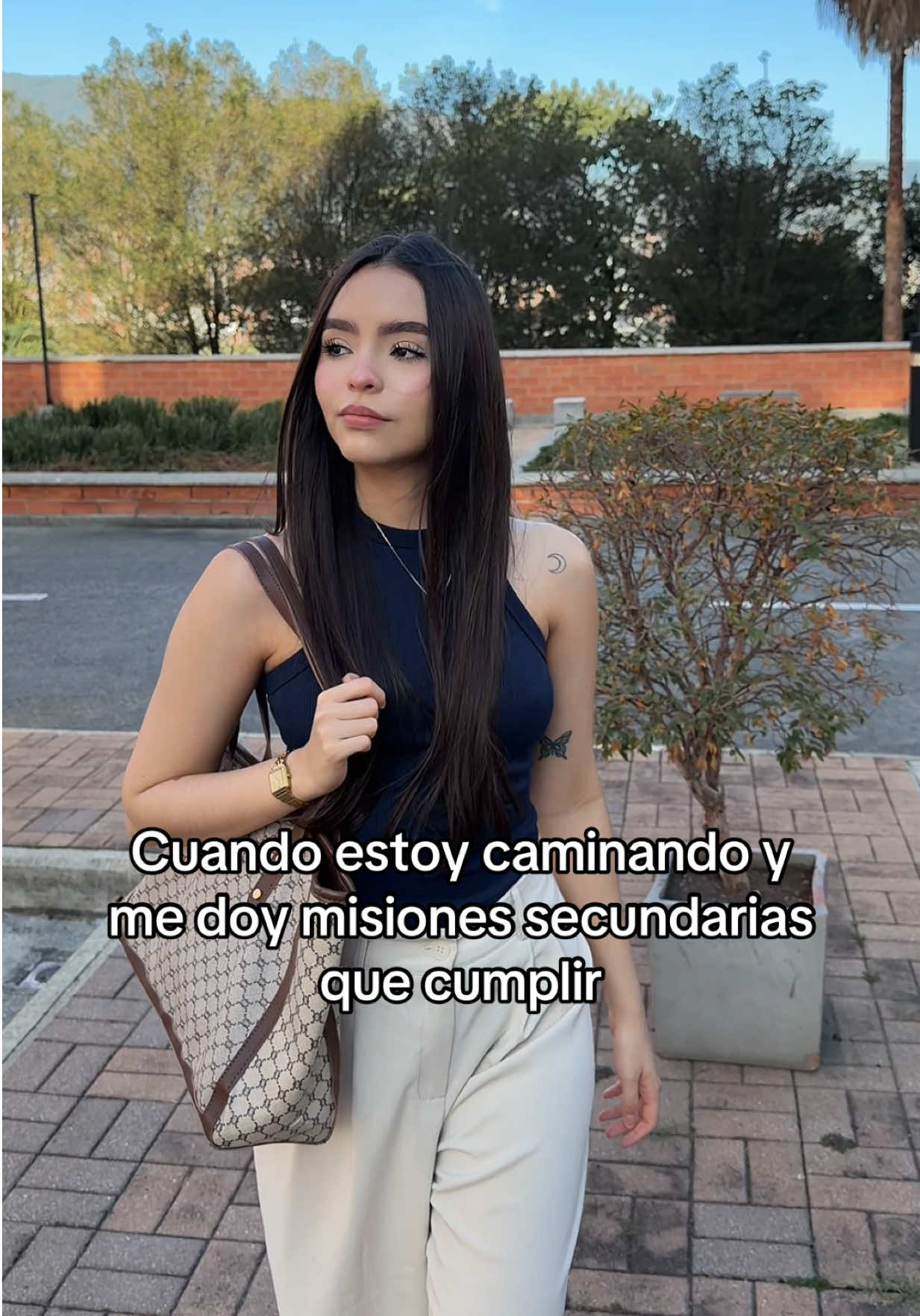 @valentinaacosta.c