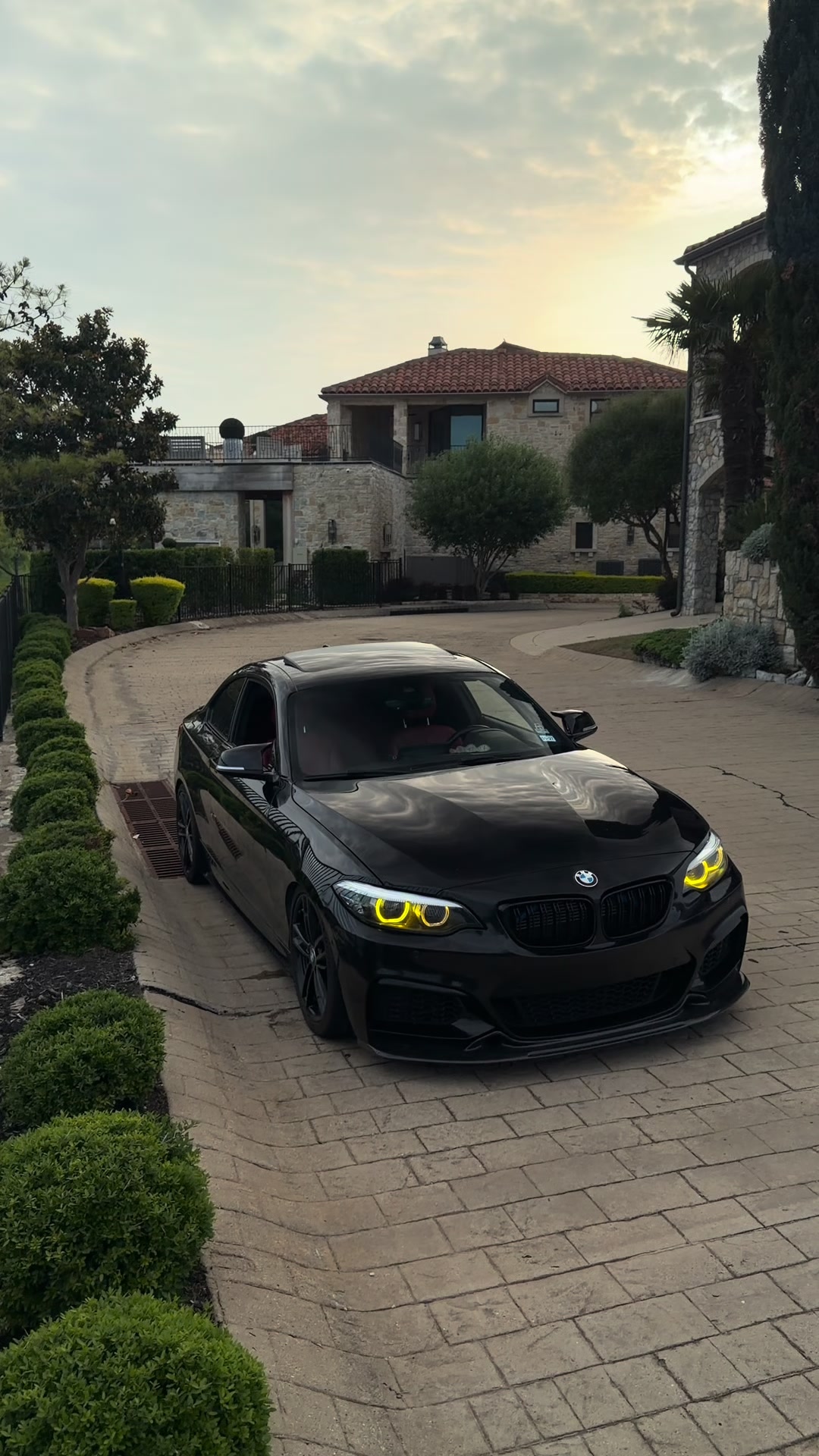 @jadnscars