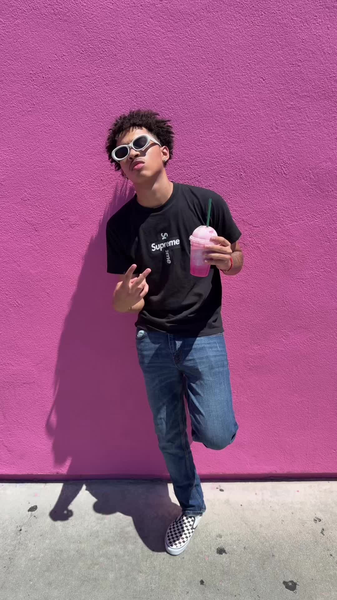 @Yas